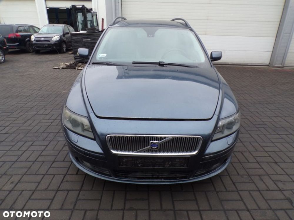 Części - Volvo V50 2.5 T T5 220 KM 04R - 2