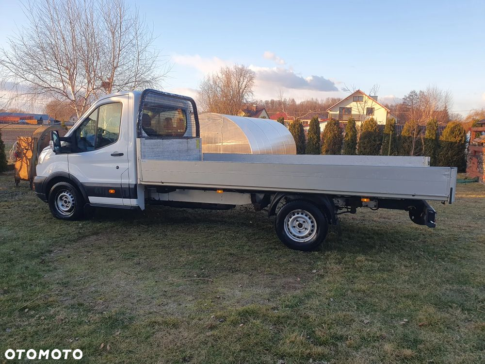 Ford Tranzit - 19