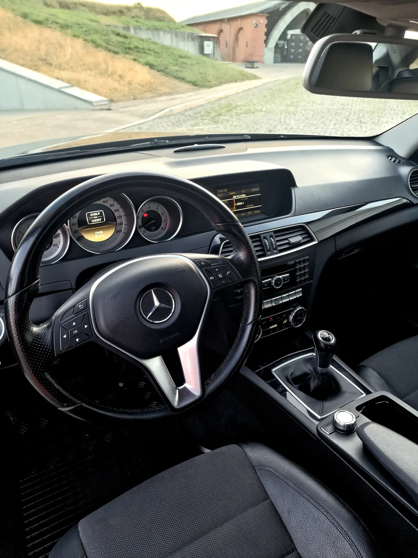 Mercedes-Benz Klasa C 180 Coupe BlueEFFICIENCY - 8