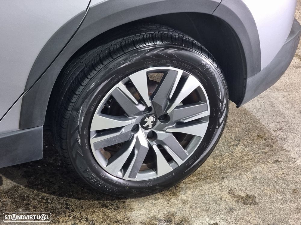 Peugeot 2008 1.2 PureTech Allure - 29