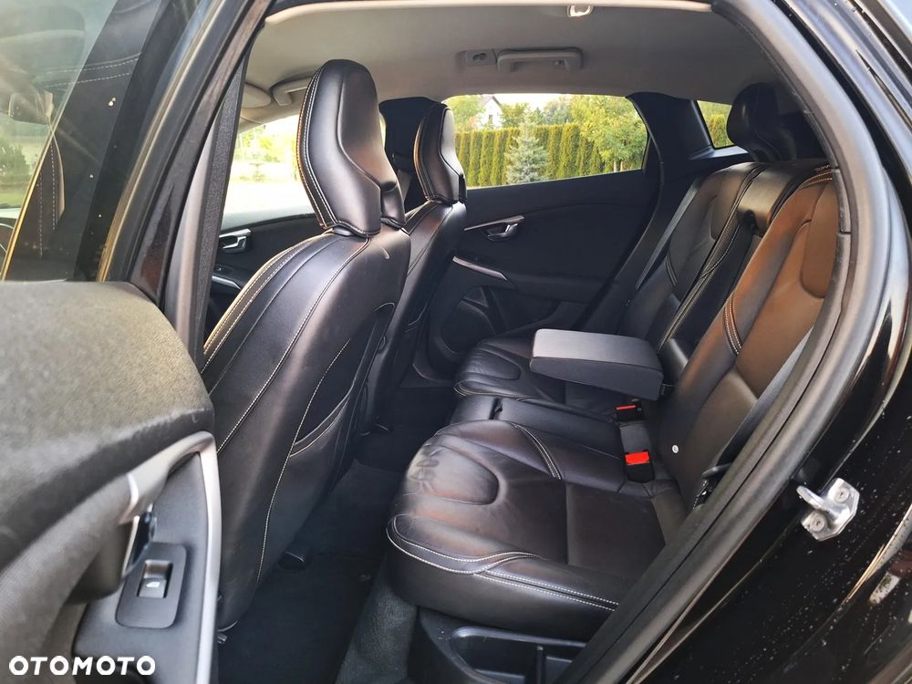 Volvo V40 D2 - 20