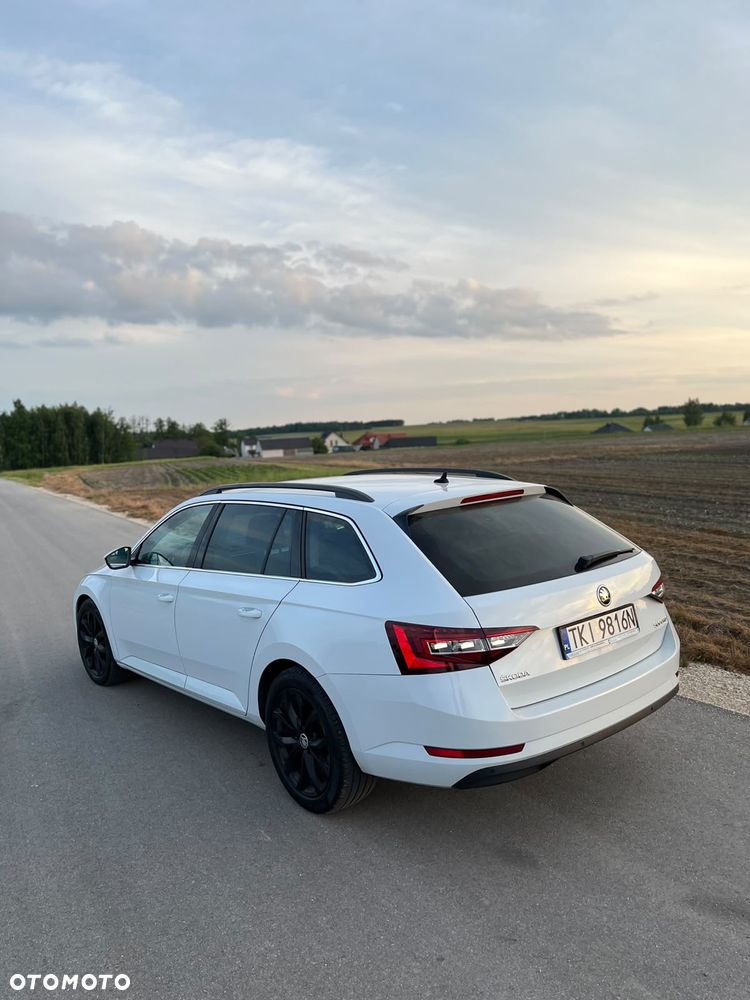 Skoda Superb 1.6 TDI DSG Active - 16