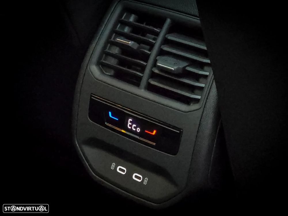 Cupra Leon ST 1.4 e-Hybrid VZ DSG - 24
