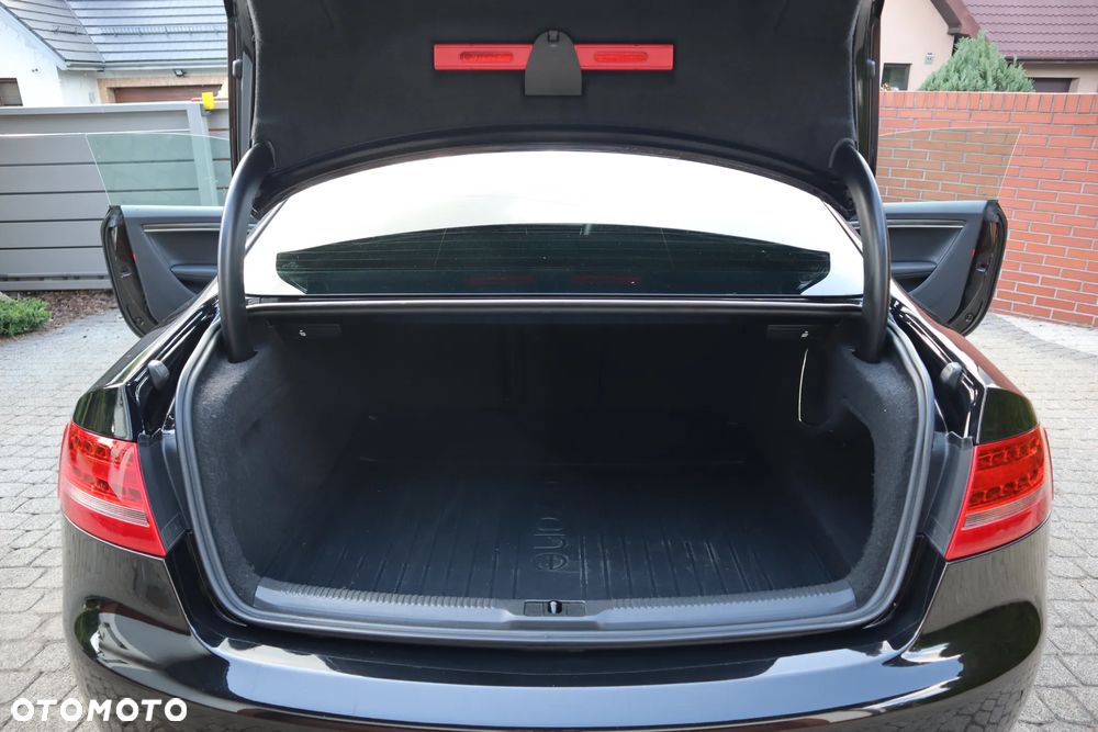 Audi S5 Coupé 4.2 Quattro - 13