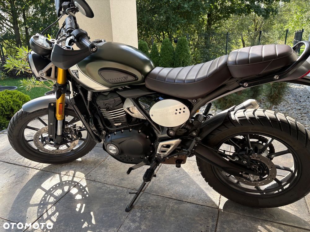 Triumph Scrambler - 1