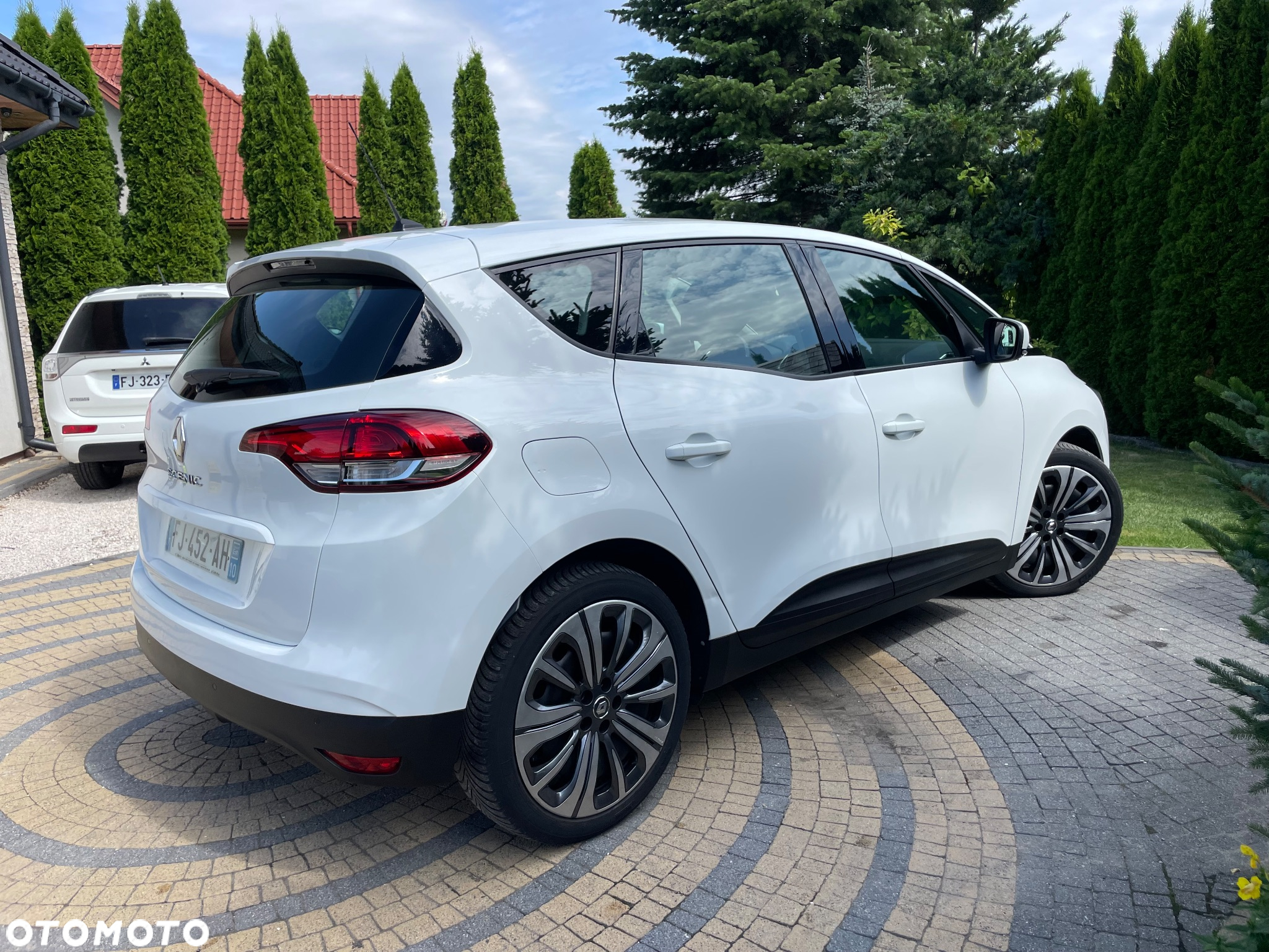 Renault Scenic 1.7 Blue dCi Zen - 28