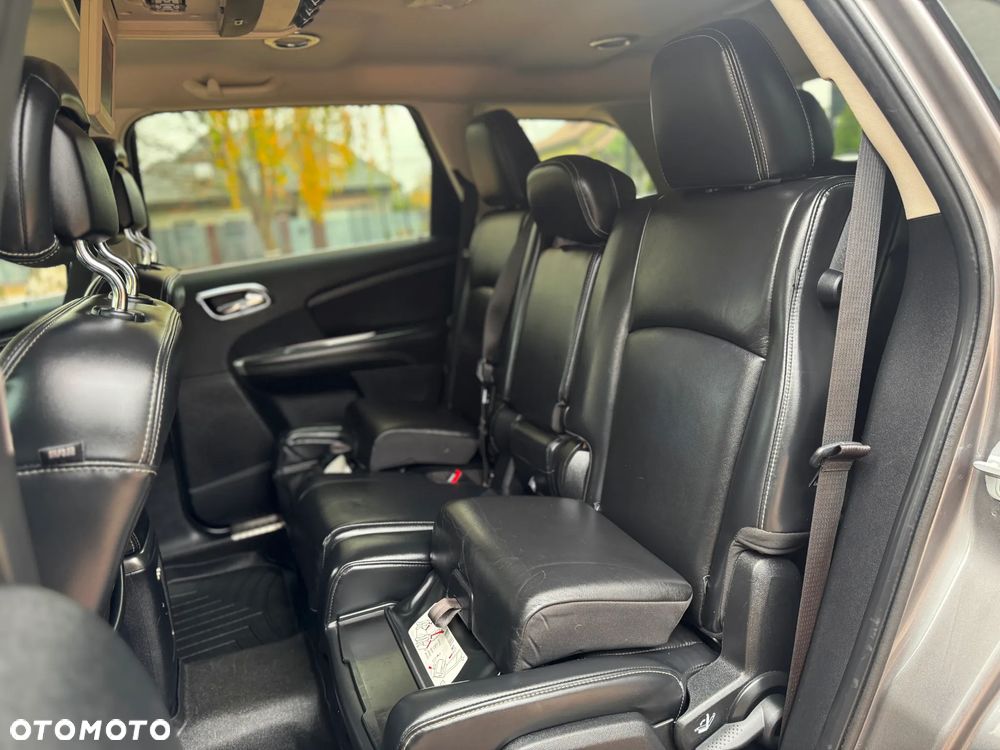 Fiat Freemont 2.0 Multijet 16V DPF Automatik Allrad Urban - 29