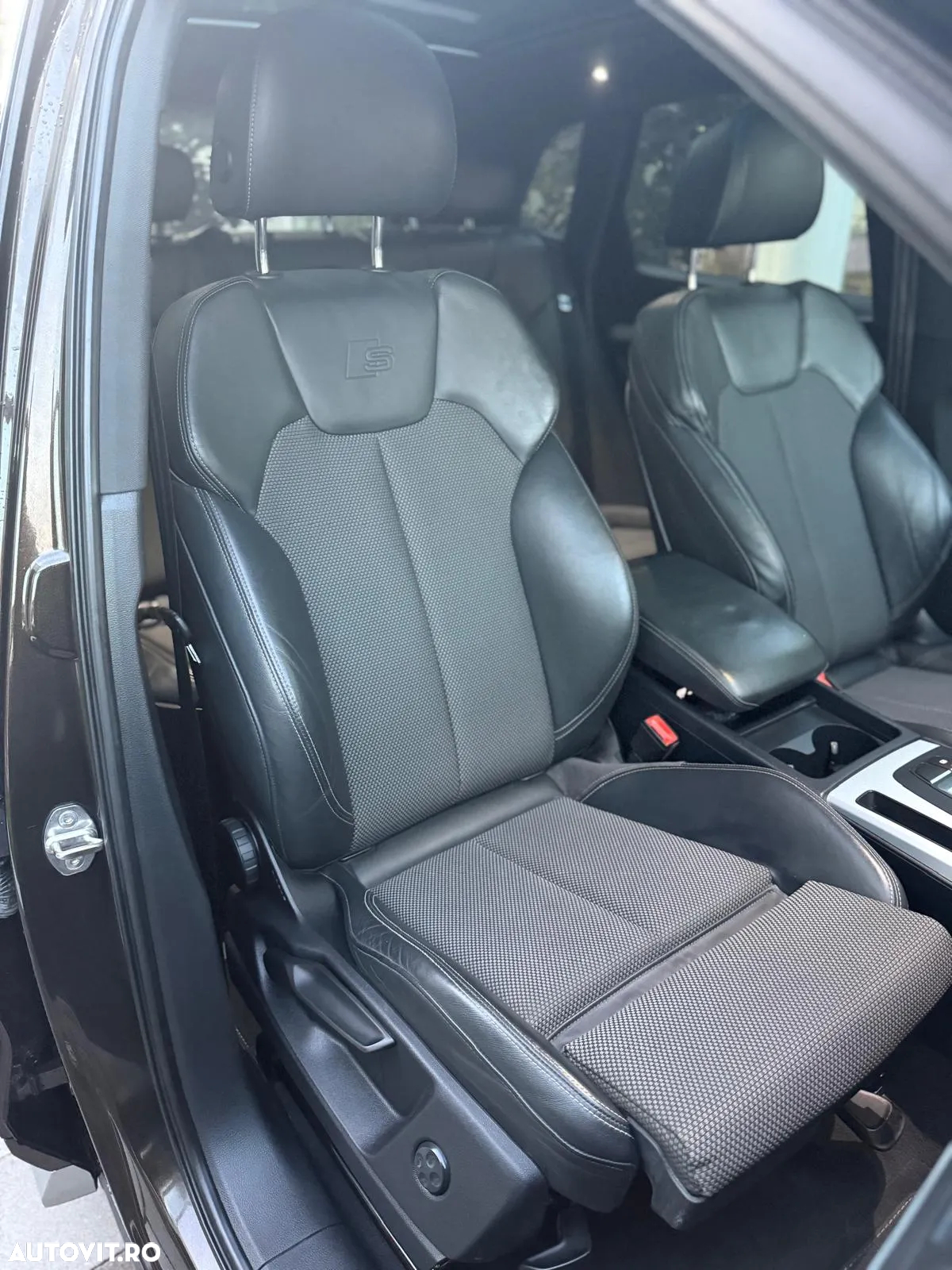 Audi Q5 40 TDI quattro S tronic sport - 17