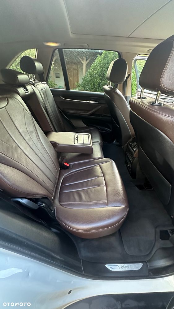 BMW X5 xDrive35i Edition Exclusive - 28