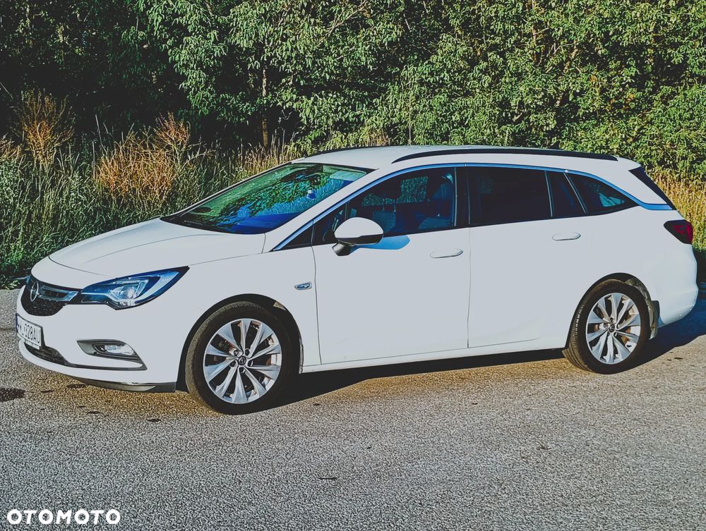 Opel Astra 1.6 CDTI Elite S&S - 12