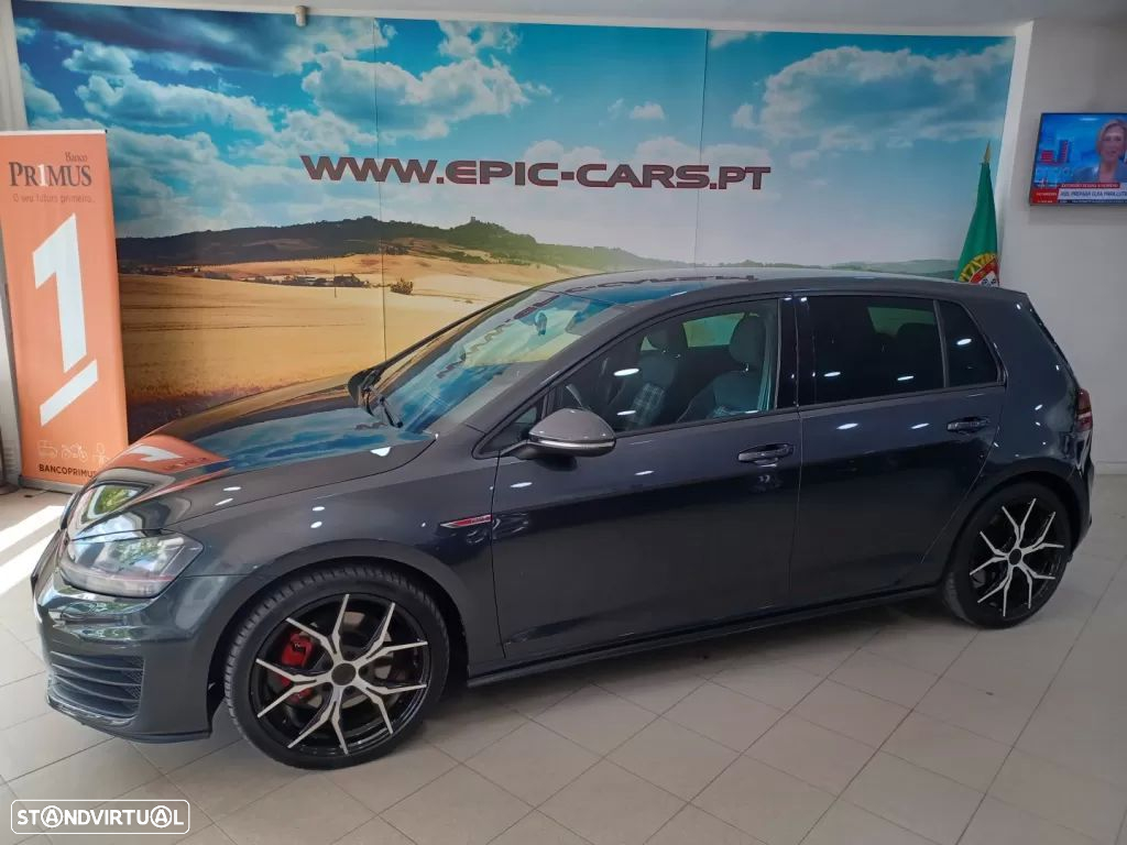VW Golf 2.0 TSi GTi - 4