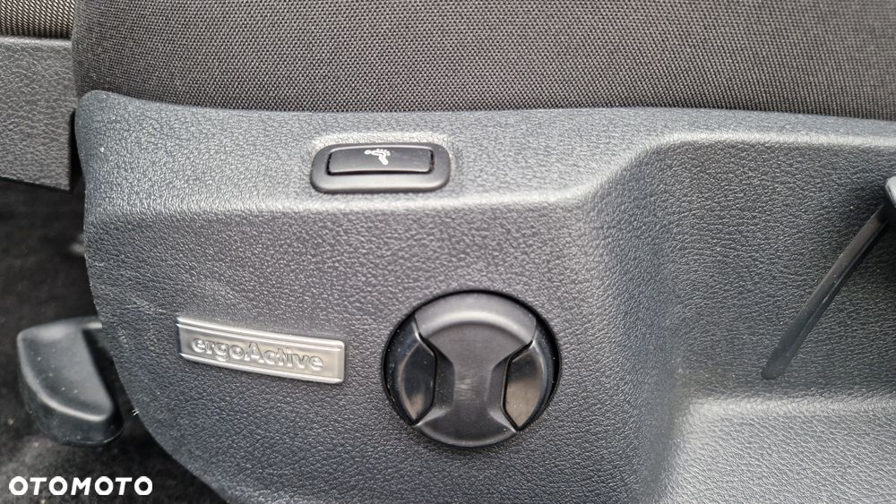 Volkswagen Golf 1.5 TSI BMT Evo Comfortline DSG - 9