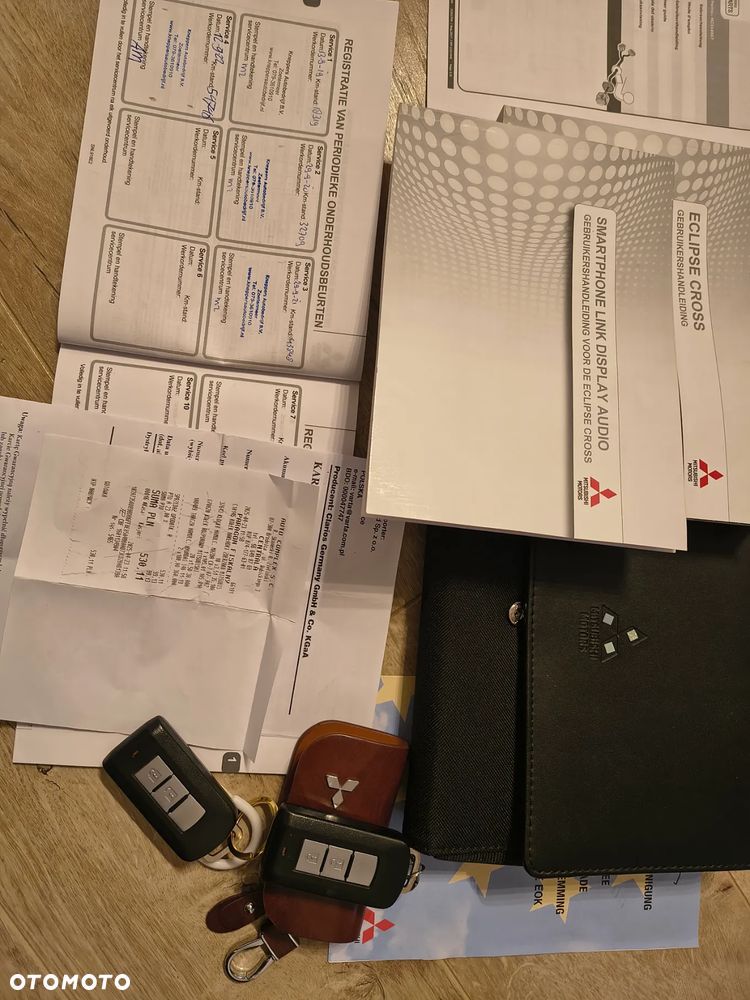 Mitsubishi Eclipse Cross 1.5 T GPF Invite Plus - 32