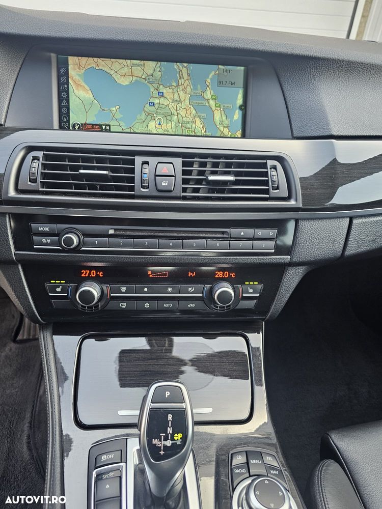BMW Seria 5 520d Sport-Aut. - 15
