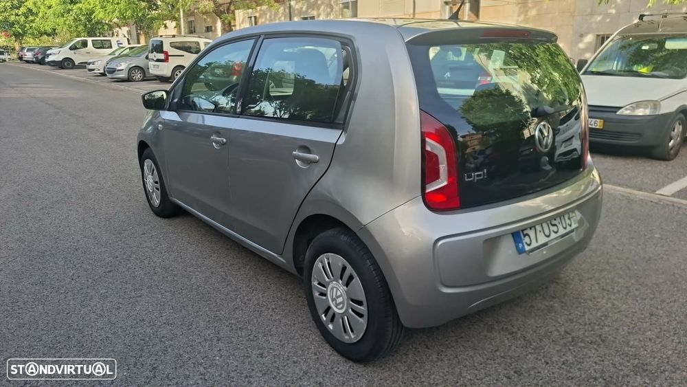 VW Up! 1.0 Move Auto - 6