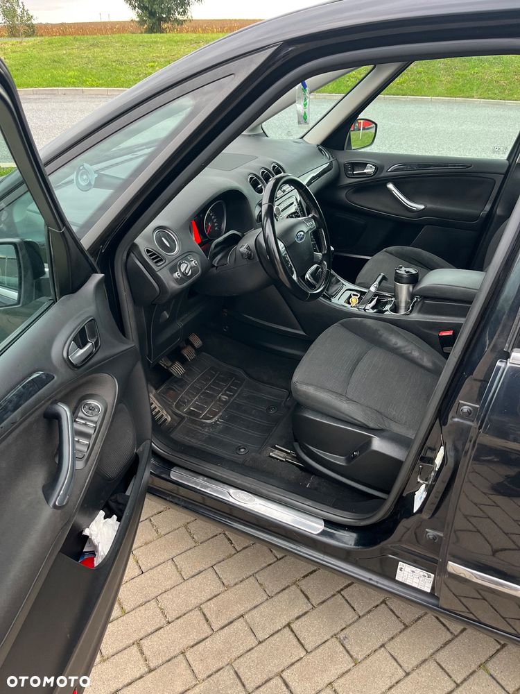 Ford Galaxy 2.0 TDCi Platinium X (Ghia) - 2