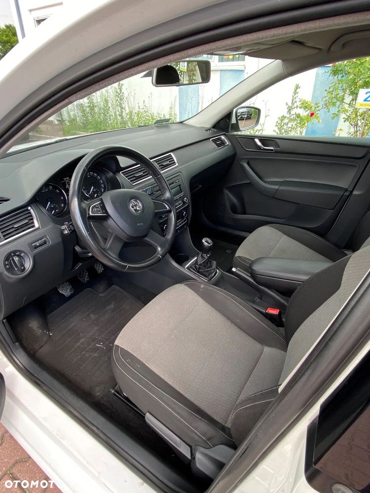 Skoda RAPID 1.2 TSI Elegance - 6