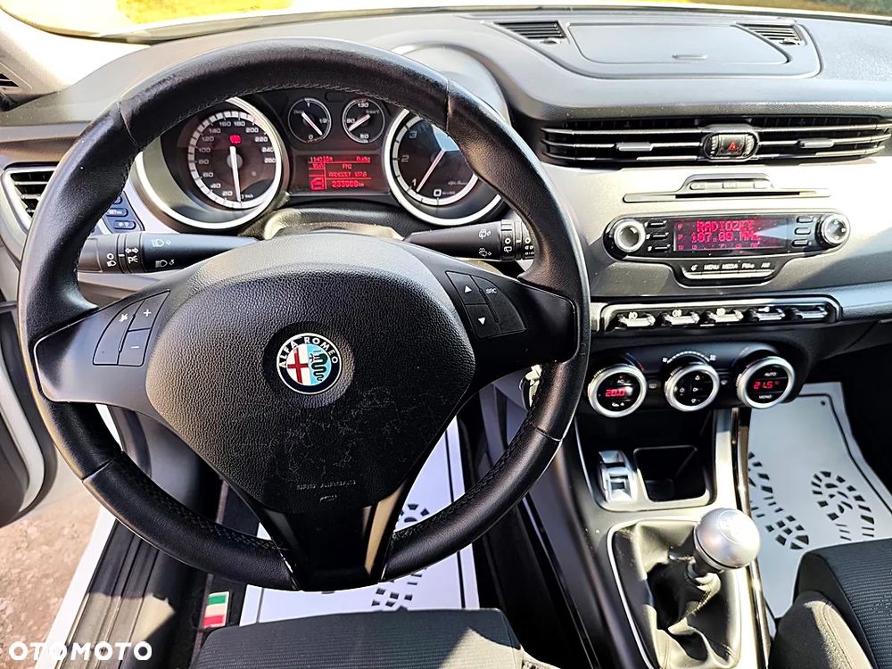Alfa Romeo Giulietta 1.6 JTDM 16V Turismo - 9