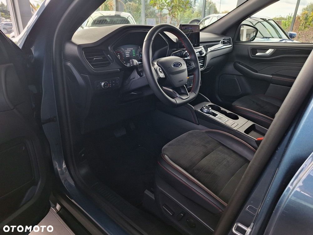 Ford Kuga 2.5 FHEV FWD ST-Line X - 20