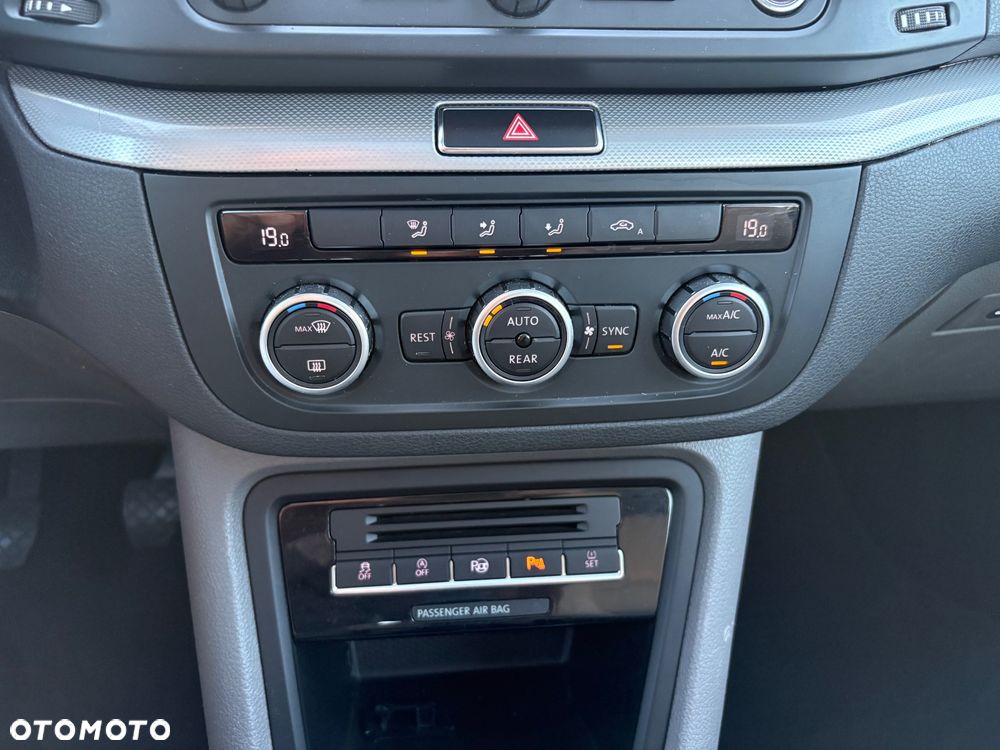 Volkswagen Sharan 2.0 TDI BlueMotion Technology Trendline - 17