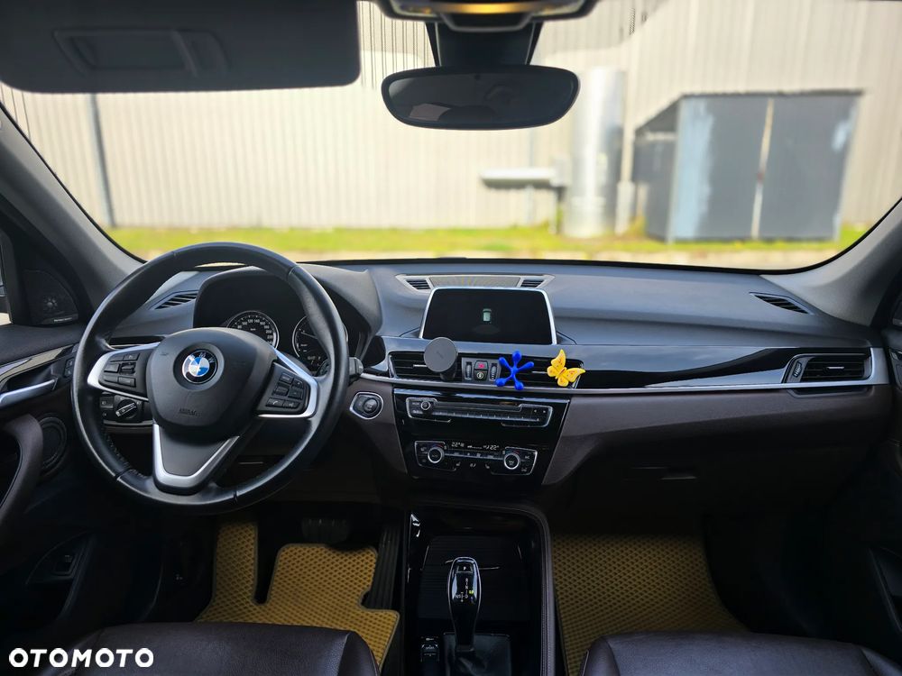 BMW X1 sDrive20d - 25
