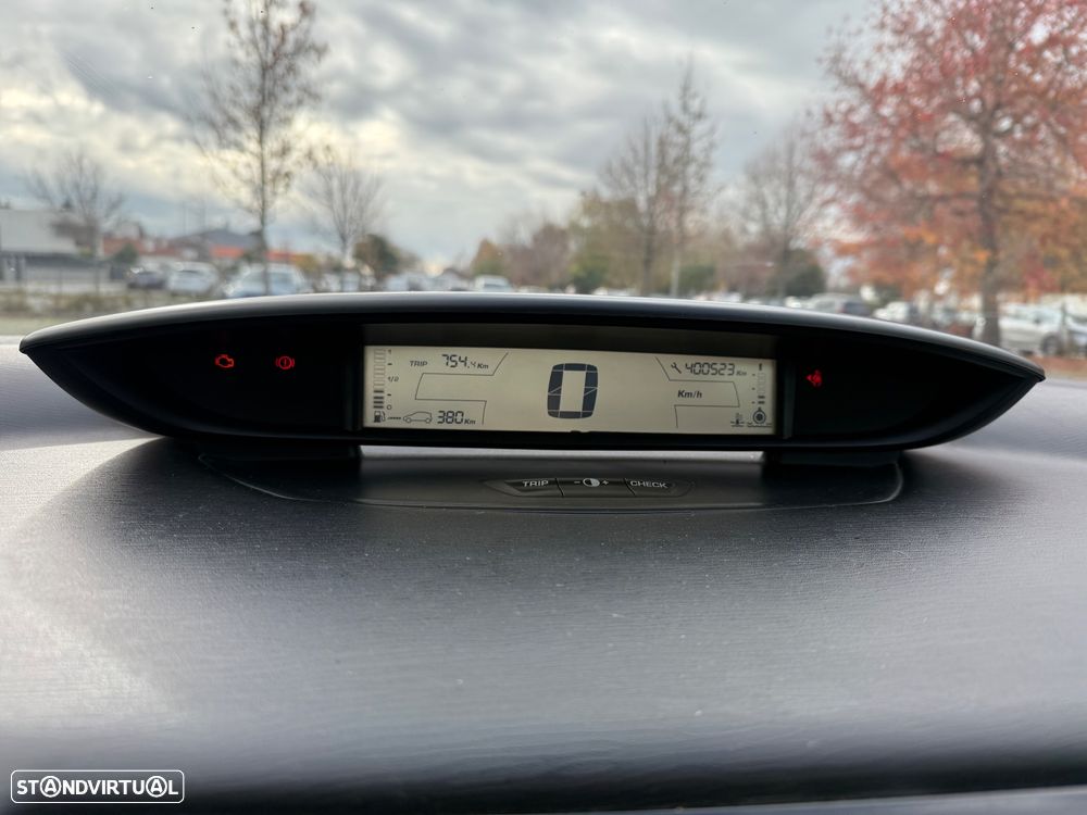 Citroën C4 Coupé 1.6 HDi 110 VTR Pack - 1