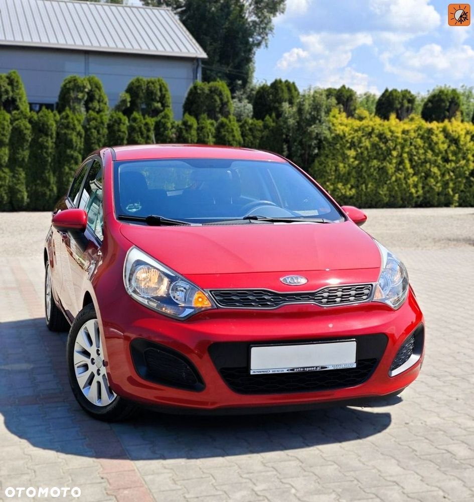 Kia Rio - 1