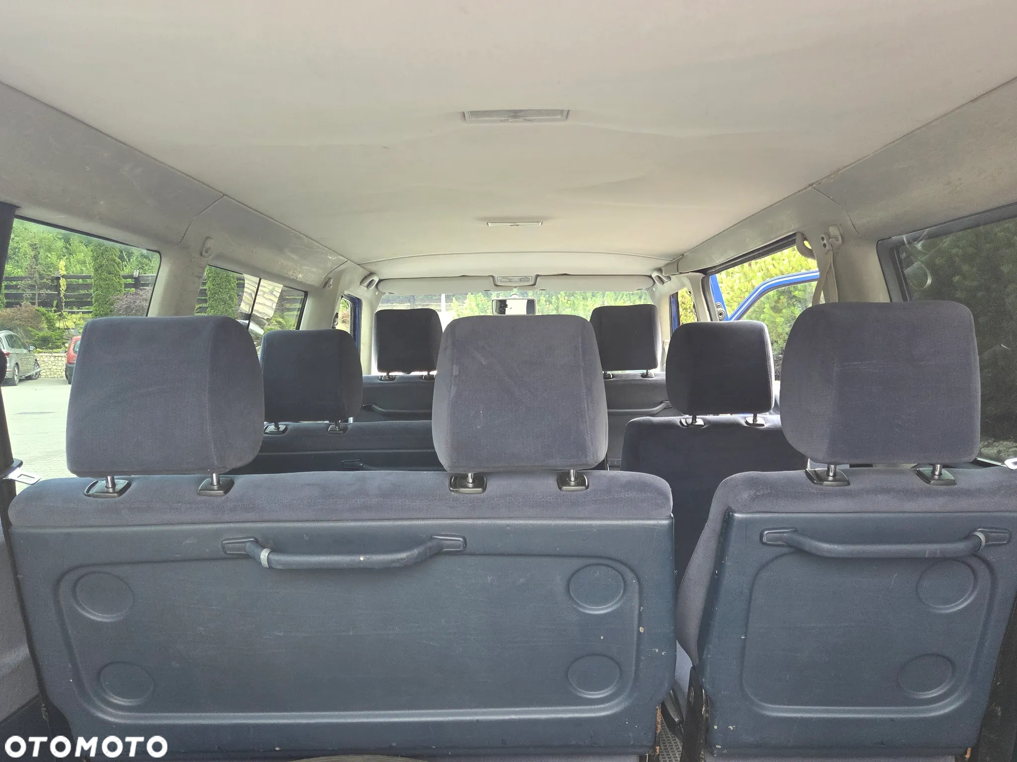 Volkswagen Caravelle - 26