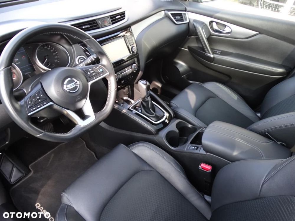 Nissan Qashqai - 10