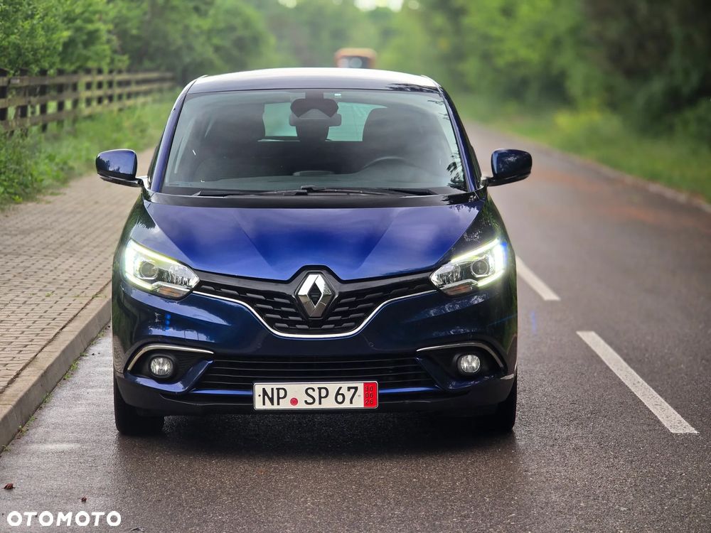 Renault Scenic - 11