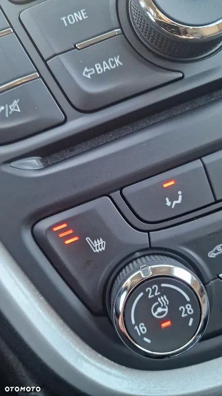 Opel Mokka 1.4 Turbo ecoFLEX Start/Stop 4x4 Innovation - 8