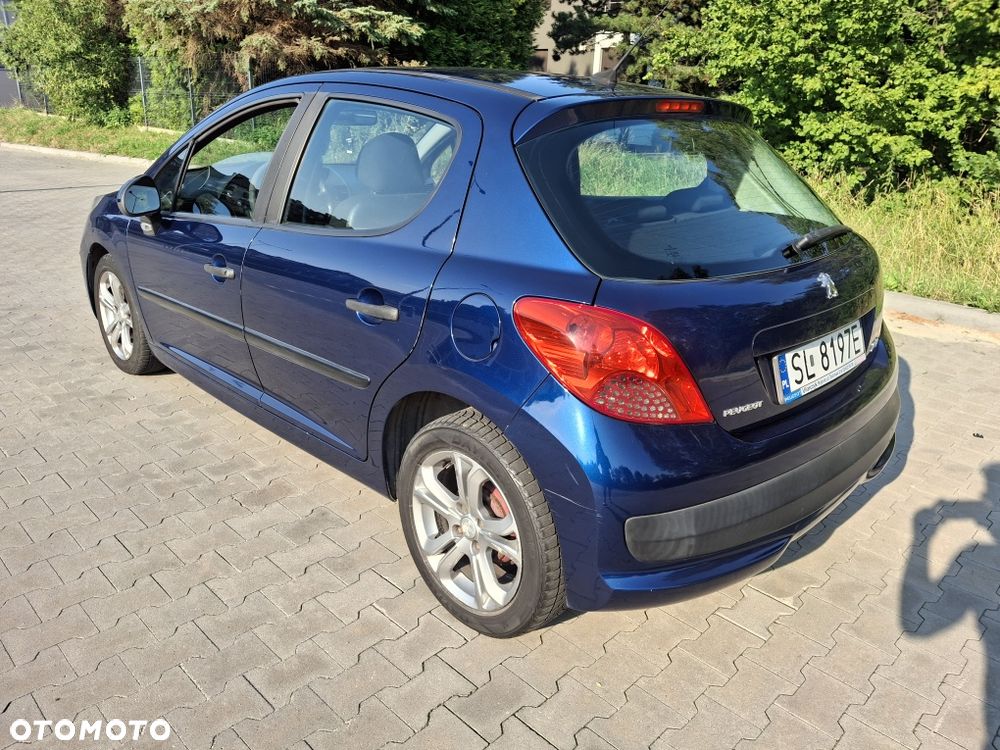 Peugeot 207 - 2