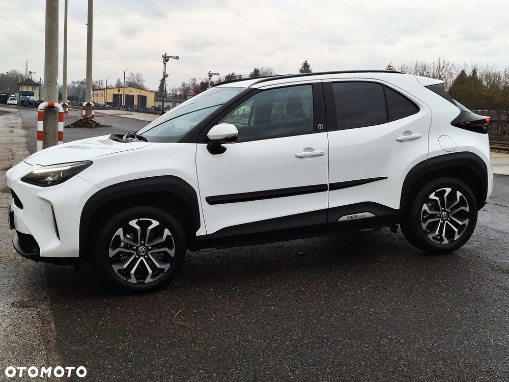 Toyota Yaris Cross 130 1.5 VVT-i Team Deutschland - 5