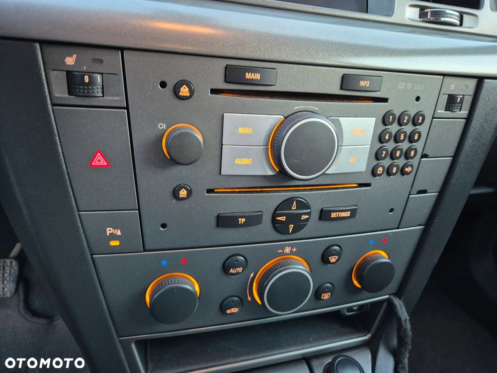 Opel Vectra 1.9 CDTI DPF Cosmo Plus - 14