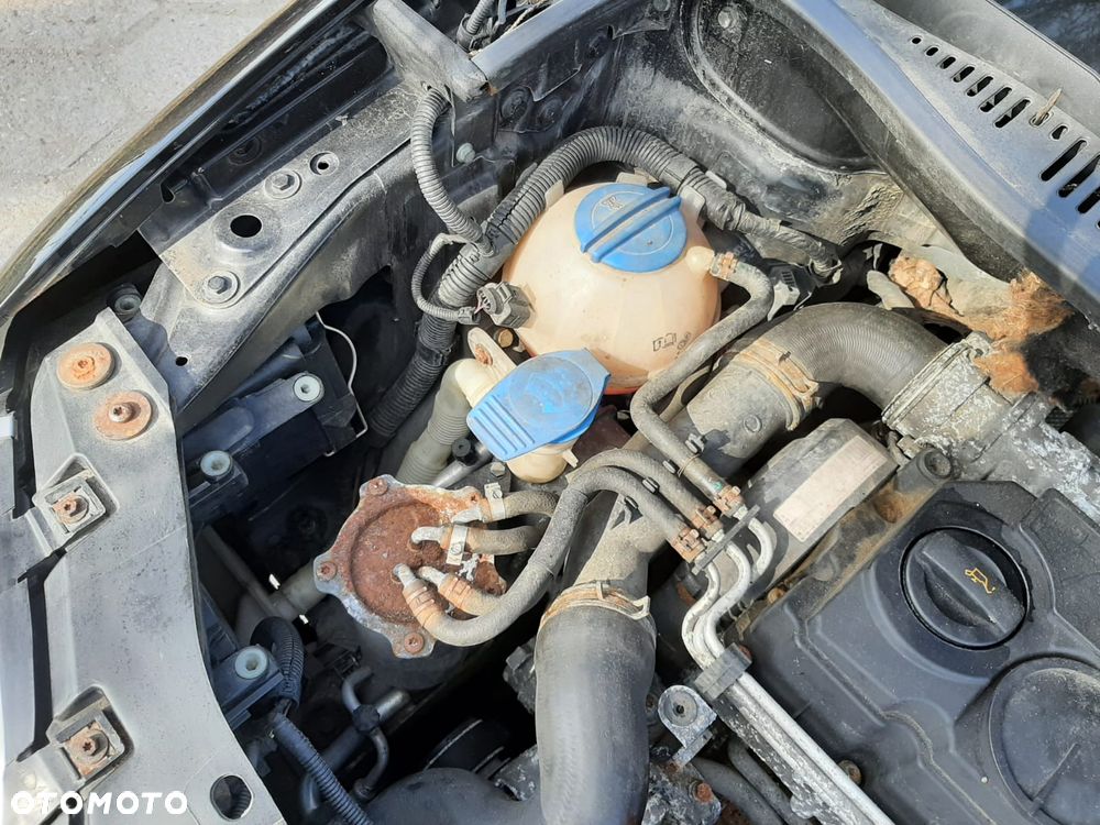 Volkswagen Caddy Life - 25