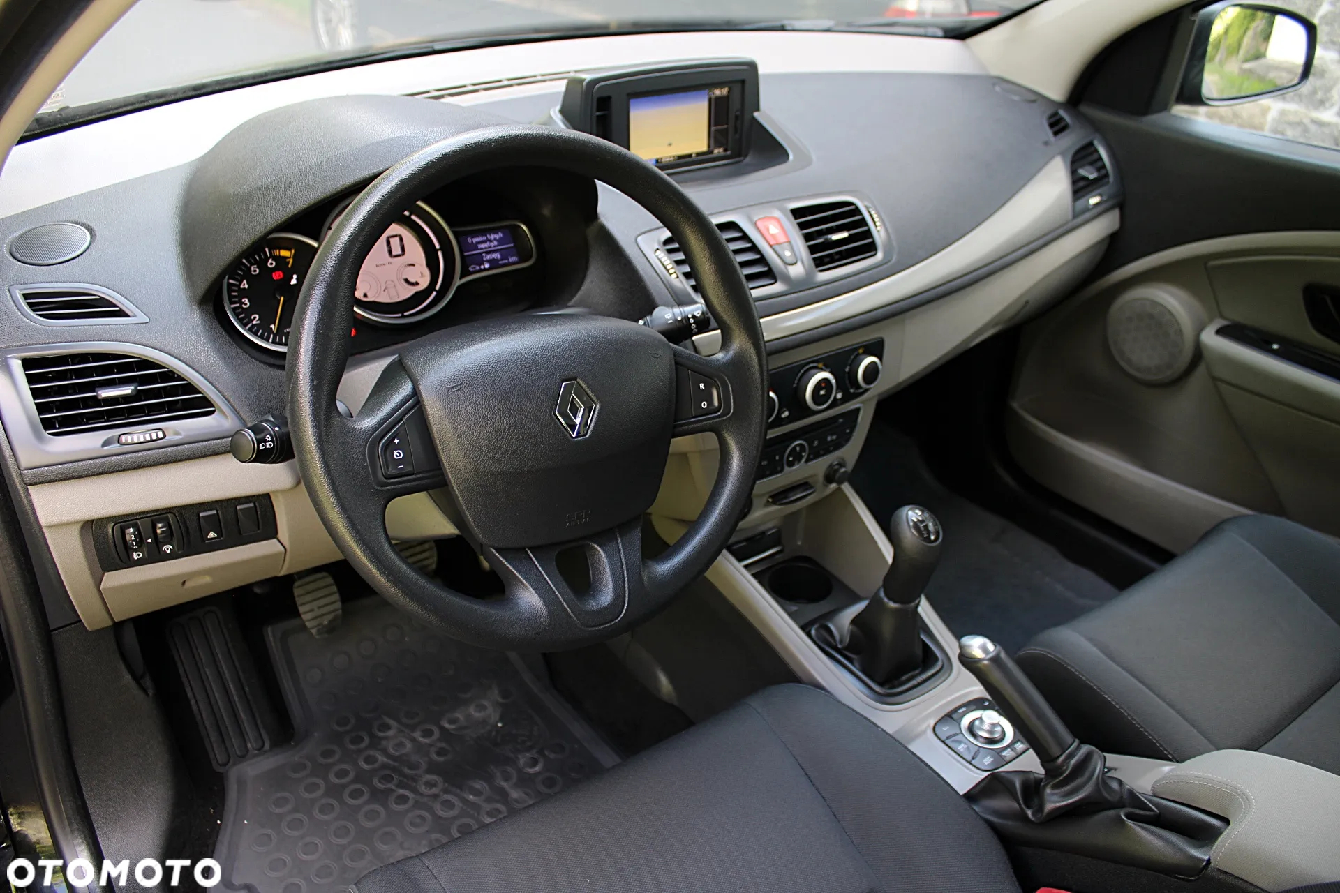 Renault Megane - 12