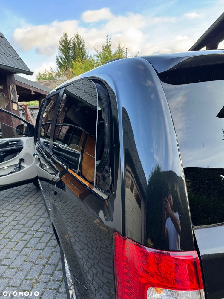 Chrysler Town & Country 3.6 Touring - 5