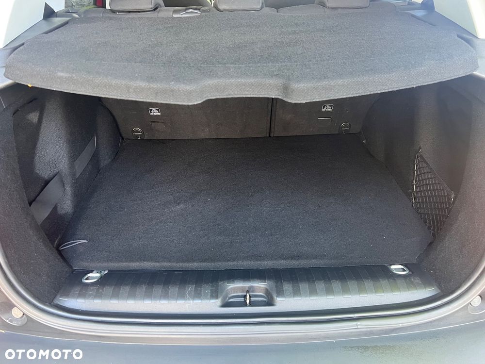 Peugeot 2008 1.2 Pure Tech Style S&S EAT6 - 8