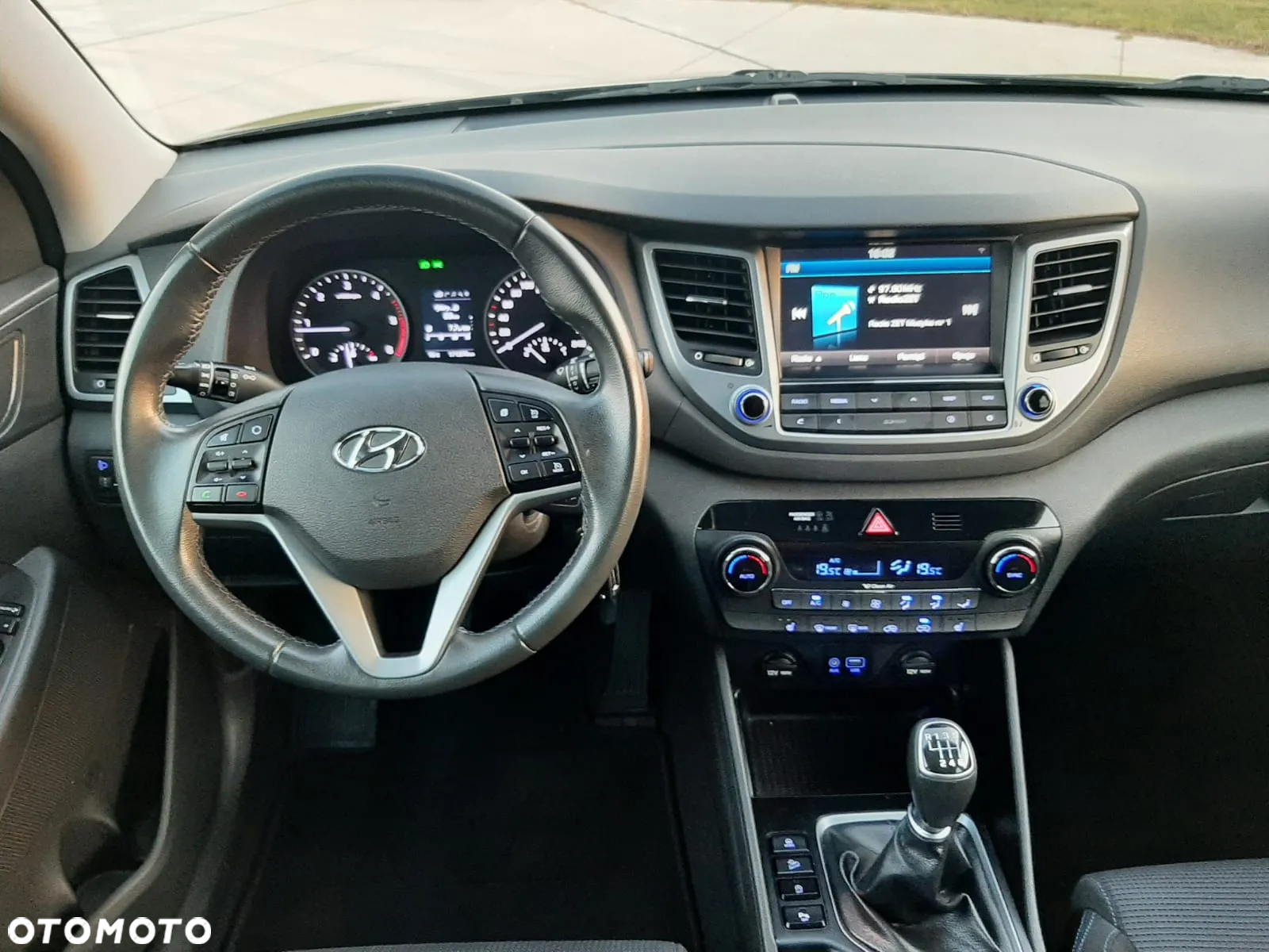 Hyundai Tucson blue 1.7 CRDi 2WD Passion - 24