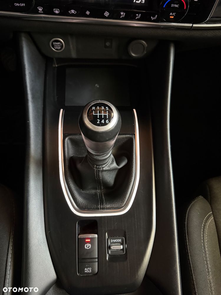 Nissan Qashqai 1.3 DIG-T MHEV N-Connecta - 13