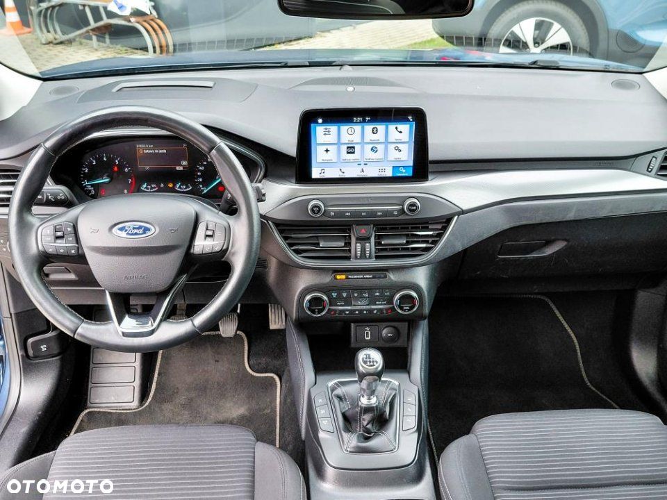 Ford Focus - 11