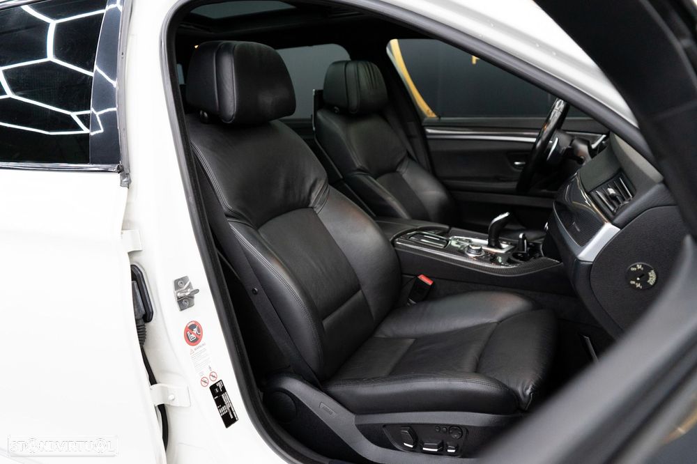 BMW M550d xDrive Auto - 47