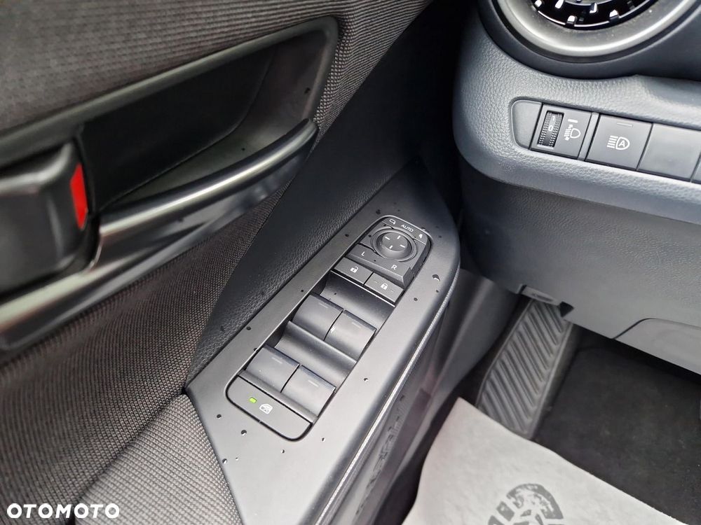 Toyota C-HR 2.0 Hybrid Dynamic Force Style - 21