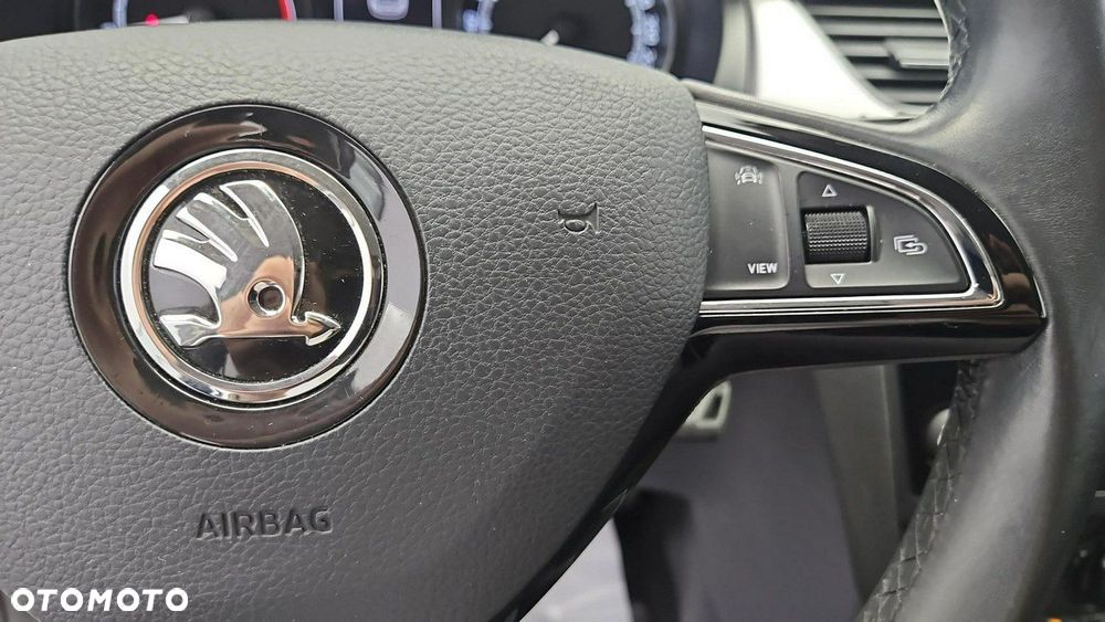 Skoda RAPID 1.0 TSI Ambition - 15