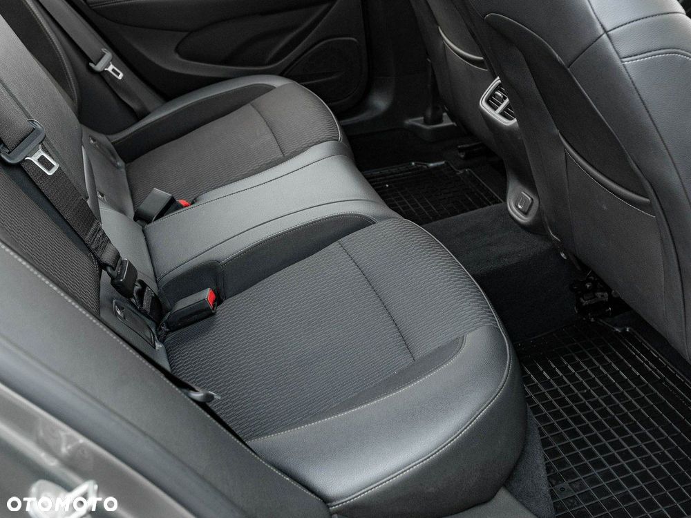 Opel Insignia 2.0 CDTI Innovation S&S - 27