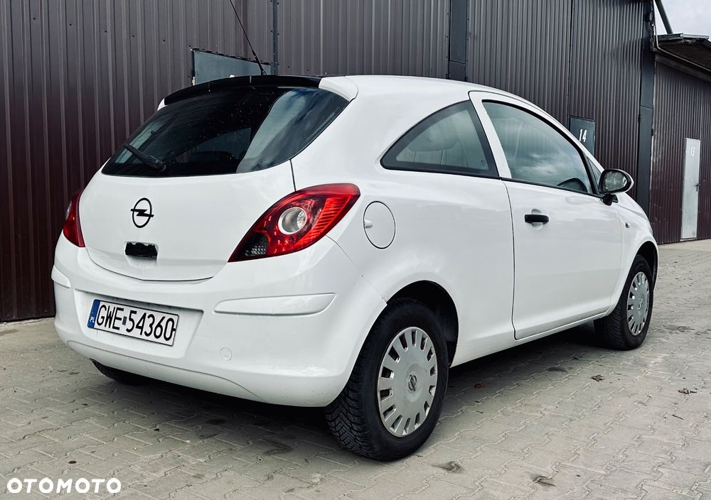 Opel Corsa - 18
