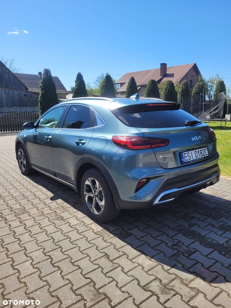 Kia XCeed 1.5 T-GDI Business Line DCT - 4