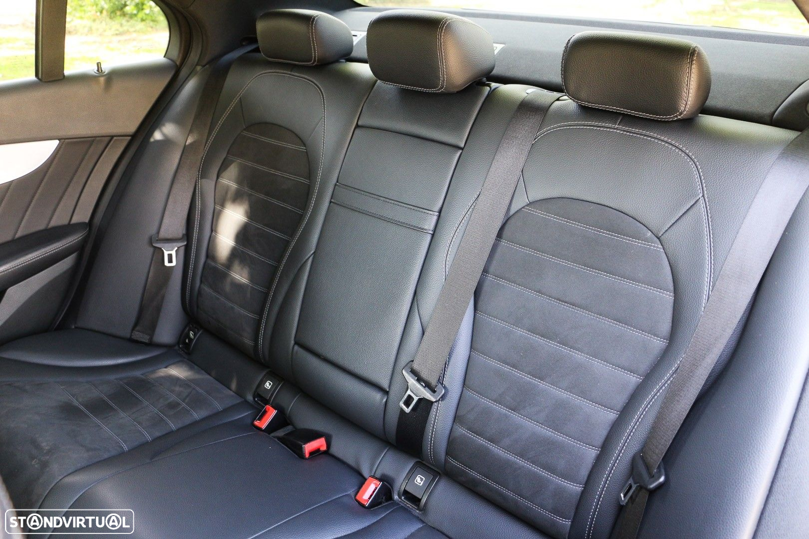 Mercedes-Benz C 200 - 16