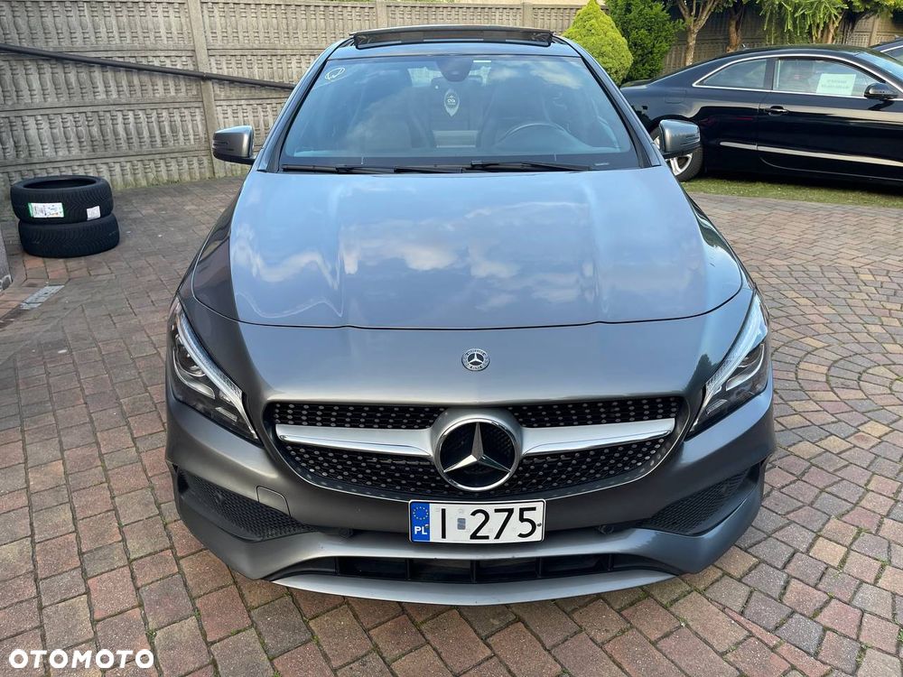 Mercedes-Benz CLA 250 4Matic 7G-DCT AMG Line - 3