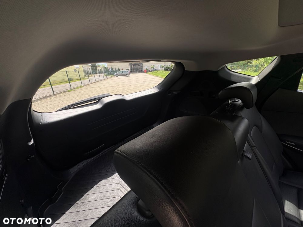 Hyundai Santa Fe 2.2 CRDi 2WD Automatik Style - 29